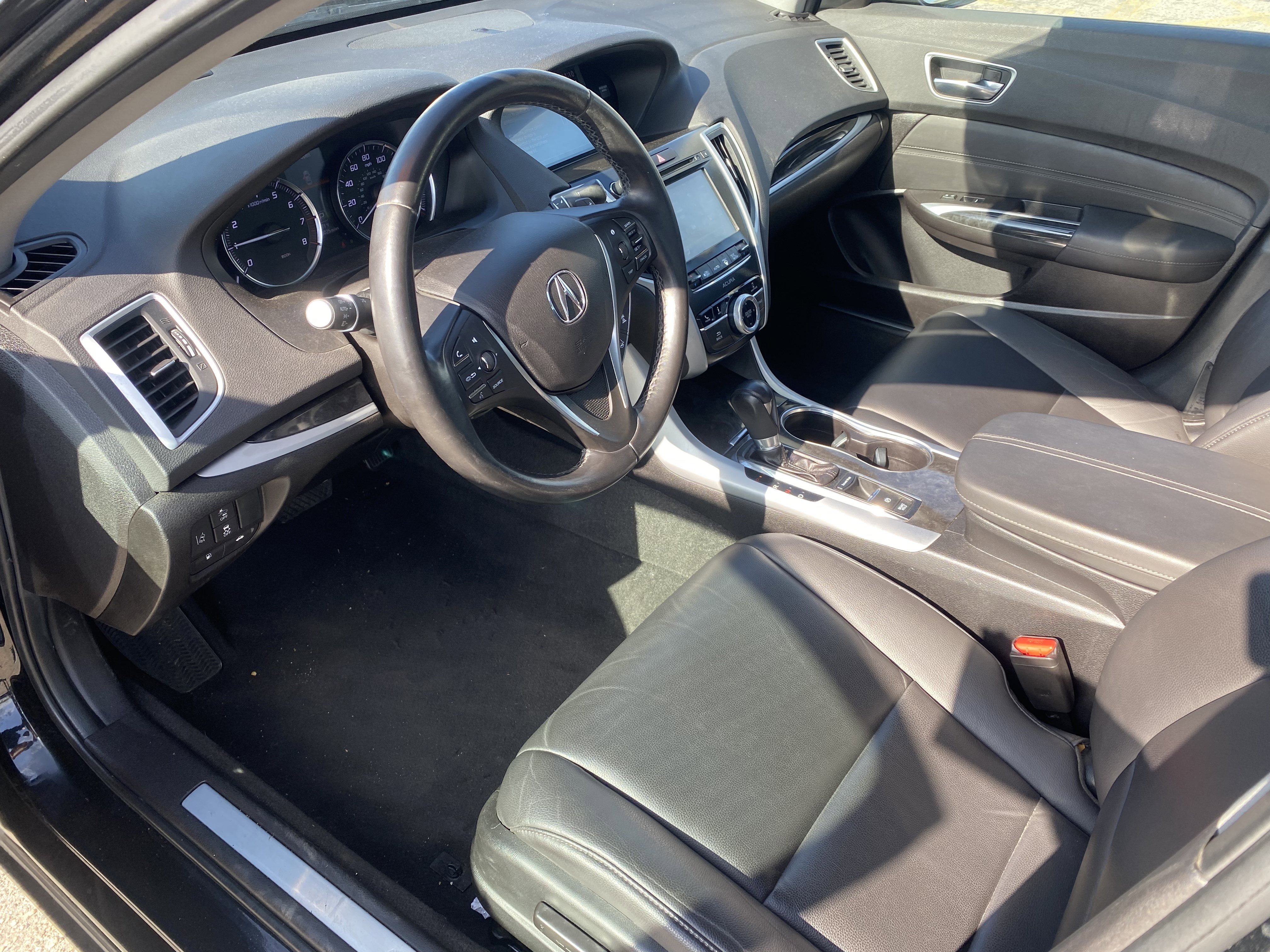 Used 2020 Acura TLX FWD image 11