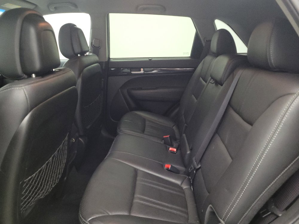 Used 2015 Kia Sorento LX FWD image 18