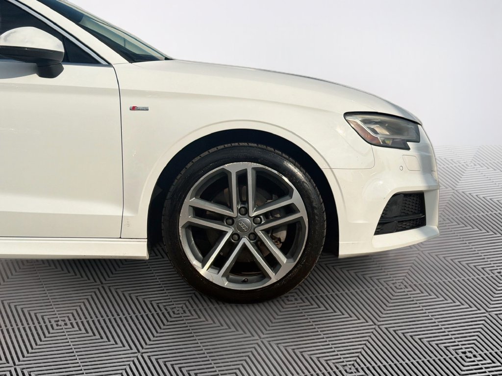 Used 2018 Audi A3 2.0T Premium Plus w/ Premium Plus Package AWD/4WD image 17