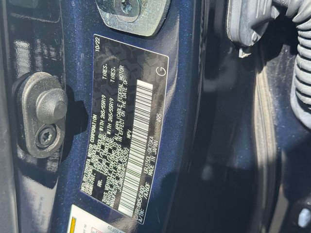 Used 2023 Lexus GX 460 Premium AWD/4WD image 24