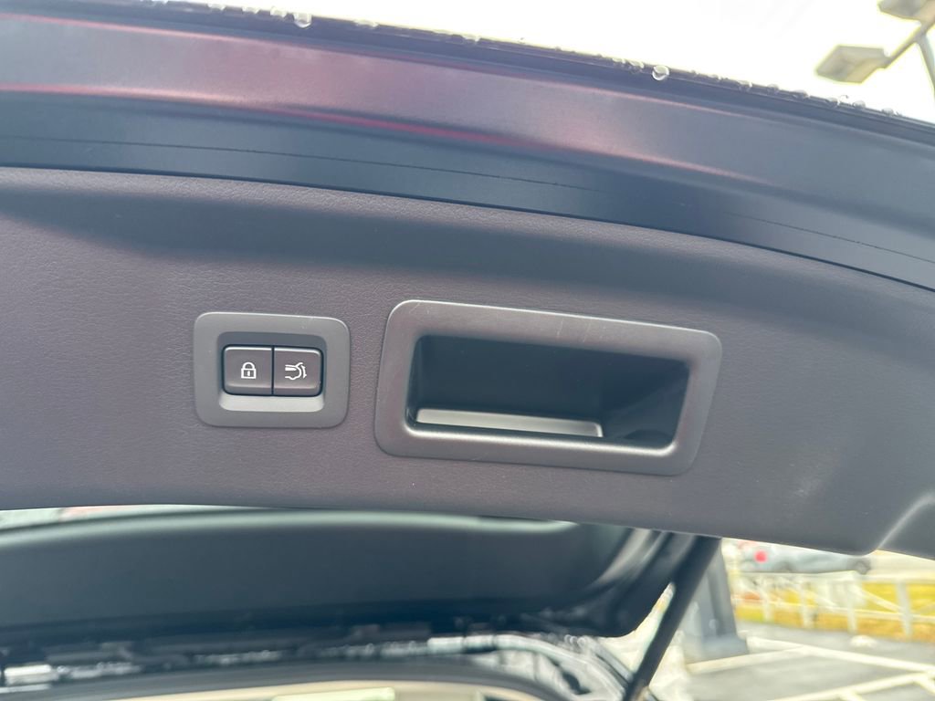 New 2026 MAZDA CX-90 Plug-In Hybrid w/ Premium Plus image 32