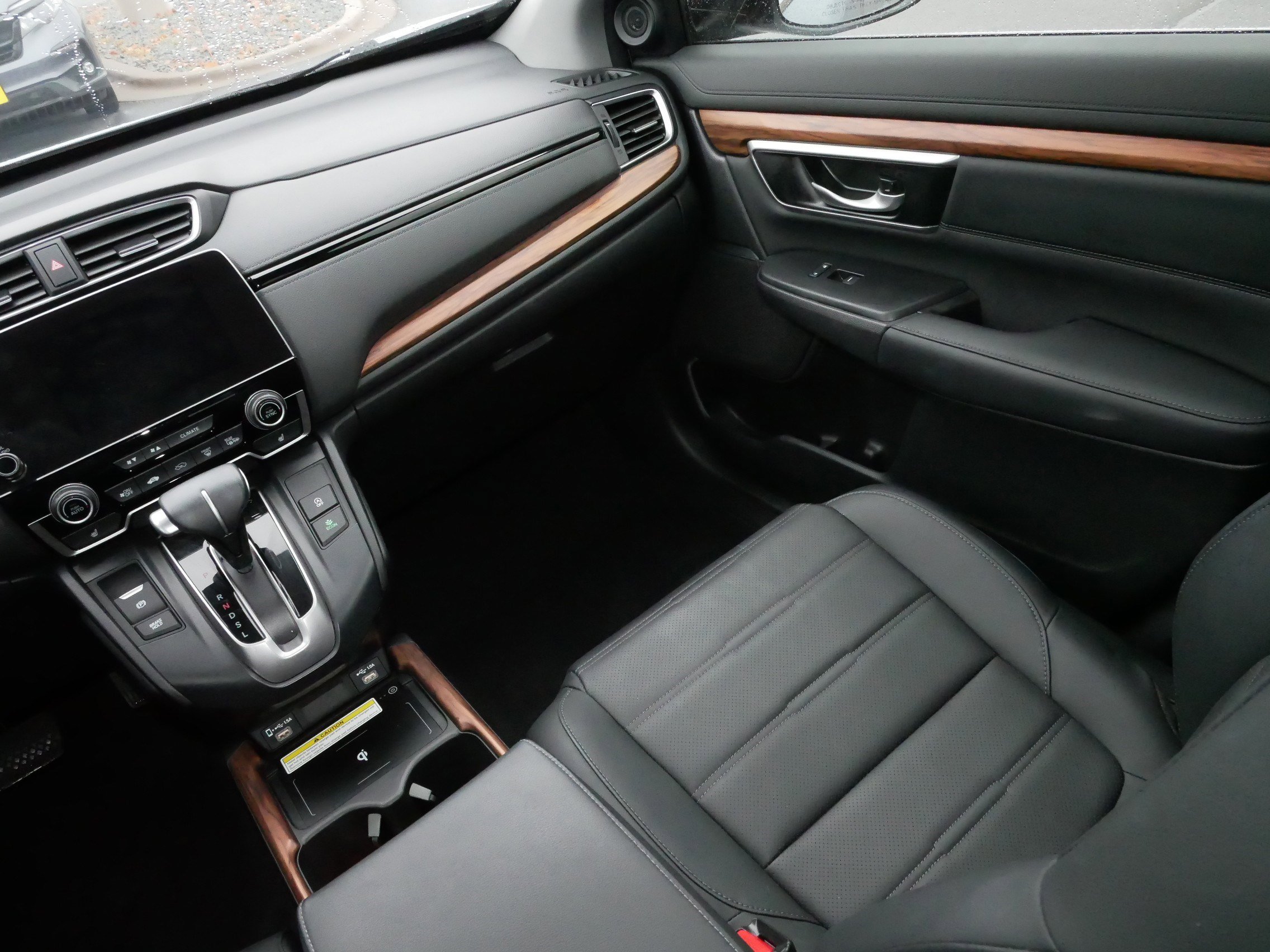 Used 2022 Honda CR-V Touring image 11