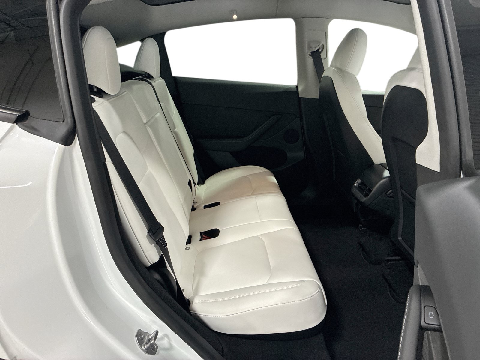 Certified 2023 Tesla Model Y Performance AWD/4WD image 11