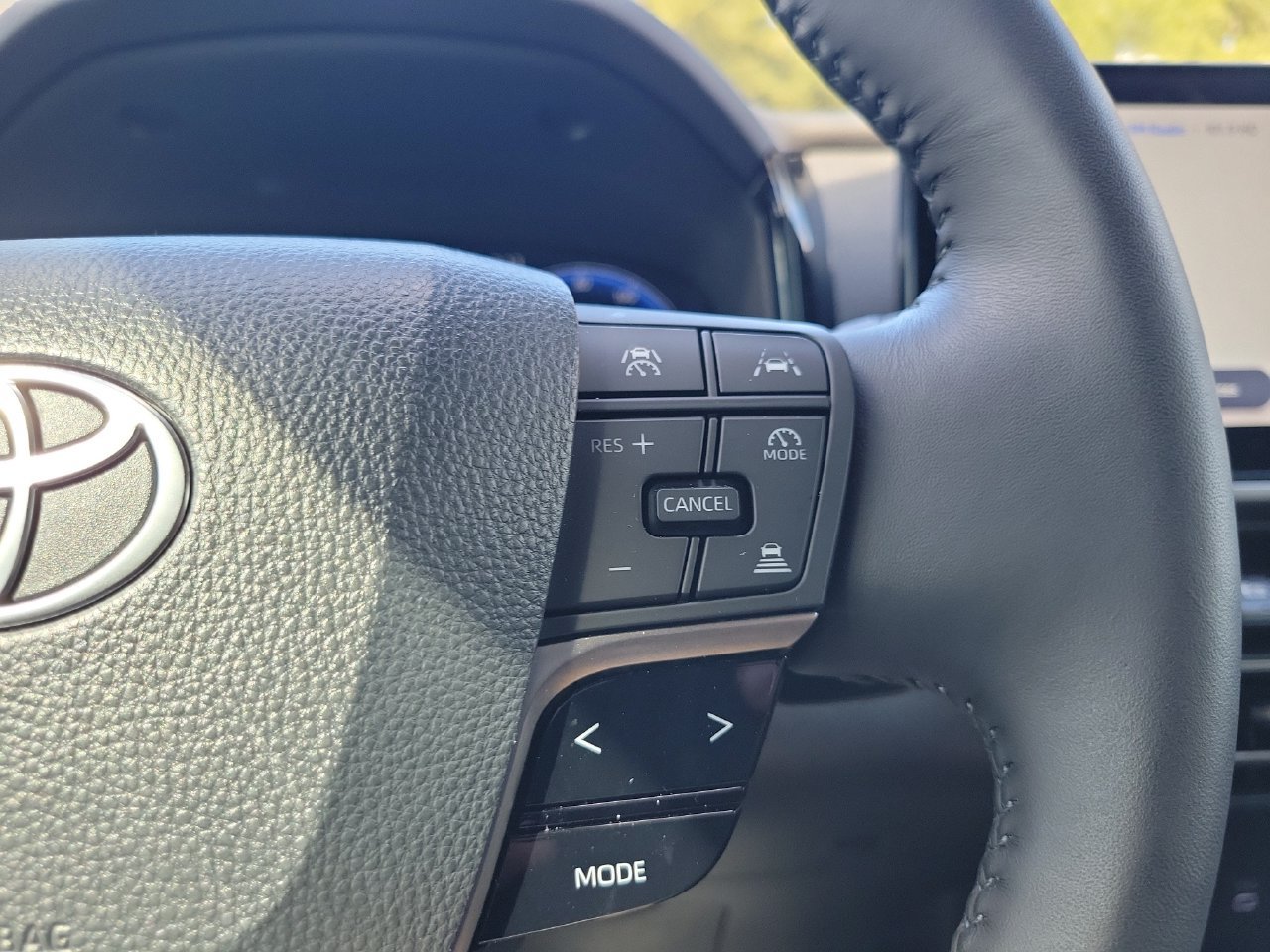 Used 2025 Toyota Camry XSE FWD image 20