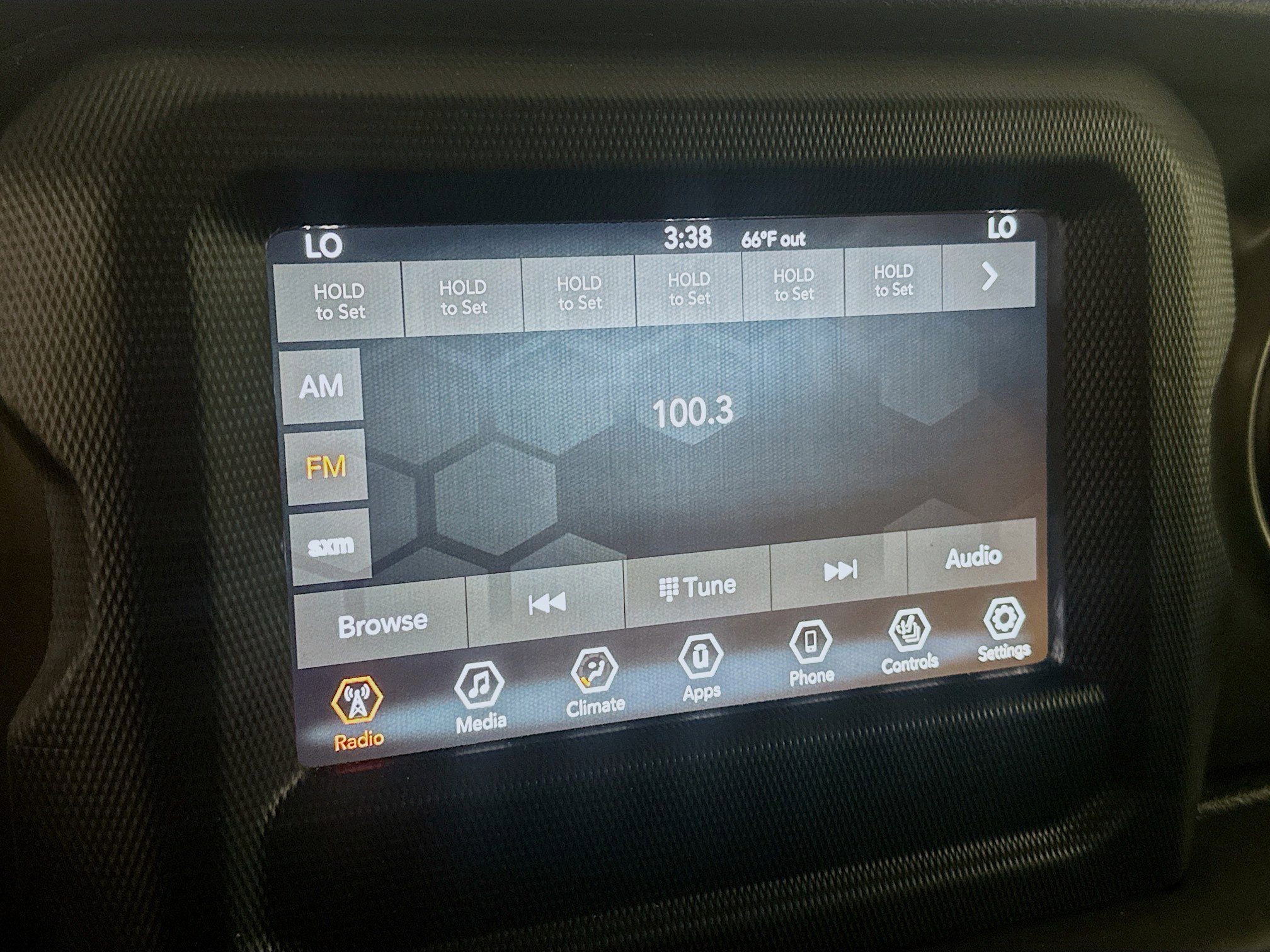 Used 2018 Jeep Wrangler Unlimited Sport S image 21