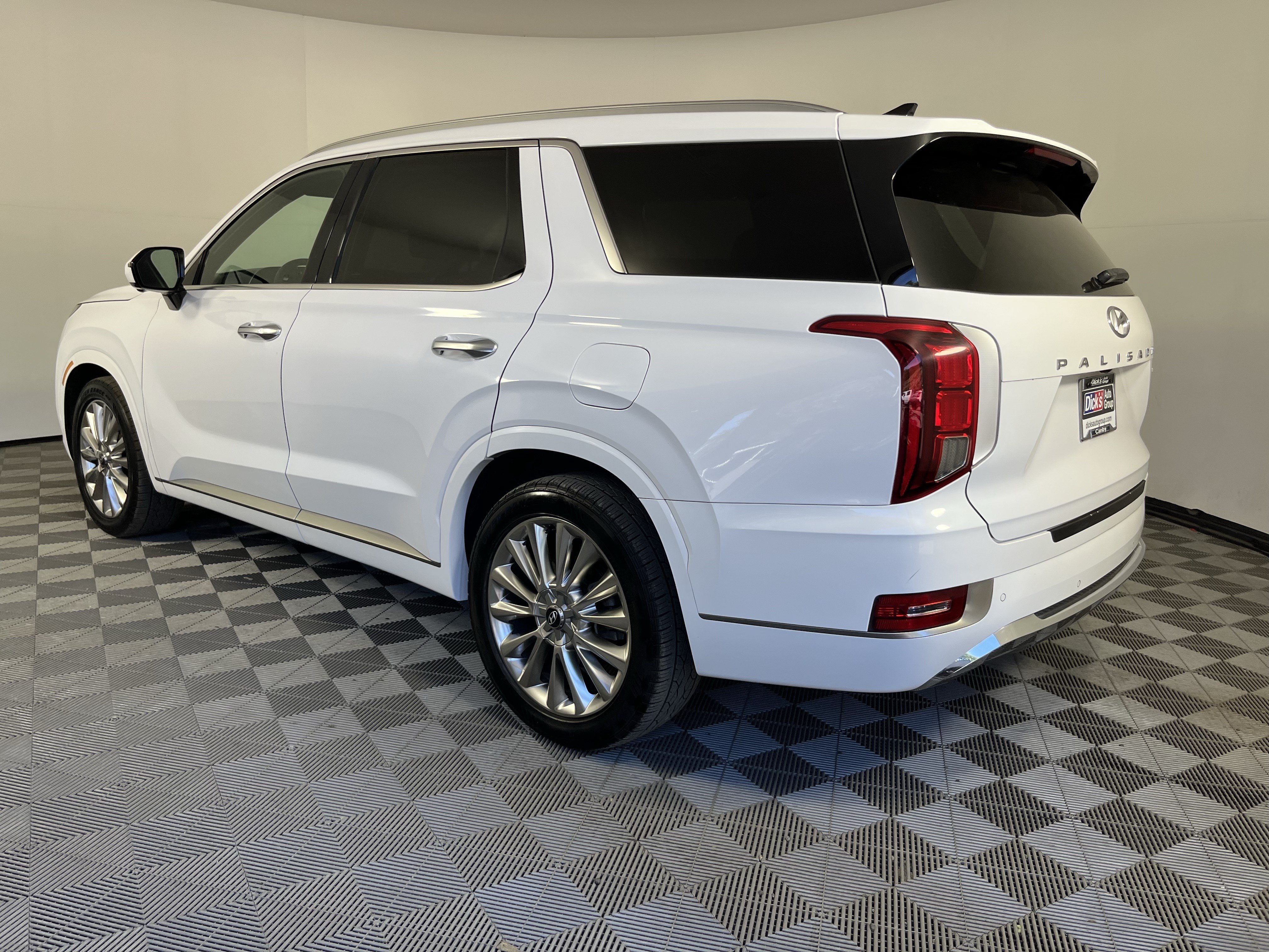Used 2020 Hyundai Palisade Limited AWD/4WD image 3