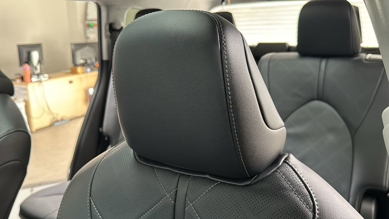 Certified 2026 Toyota Highlander Platinum image 13