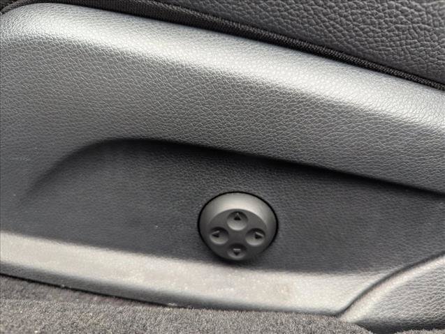 Used 2017 Mercedes-Benz E 300 image 11