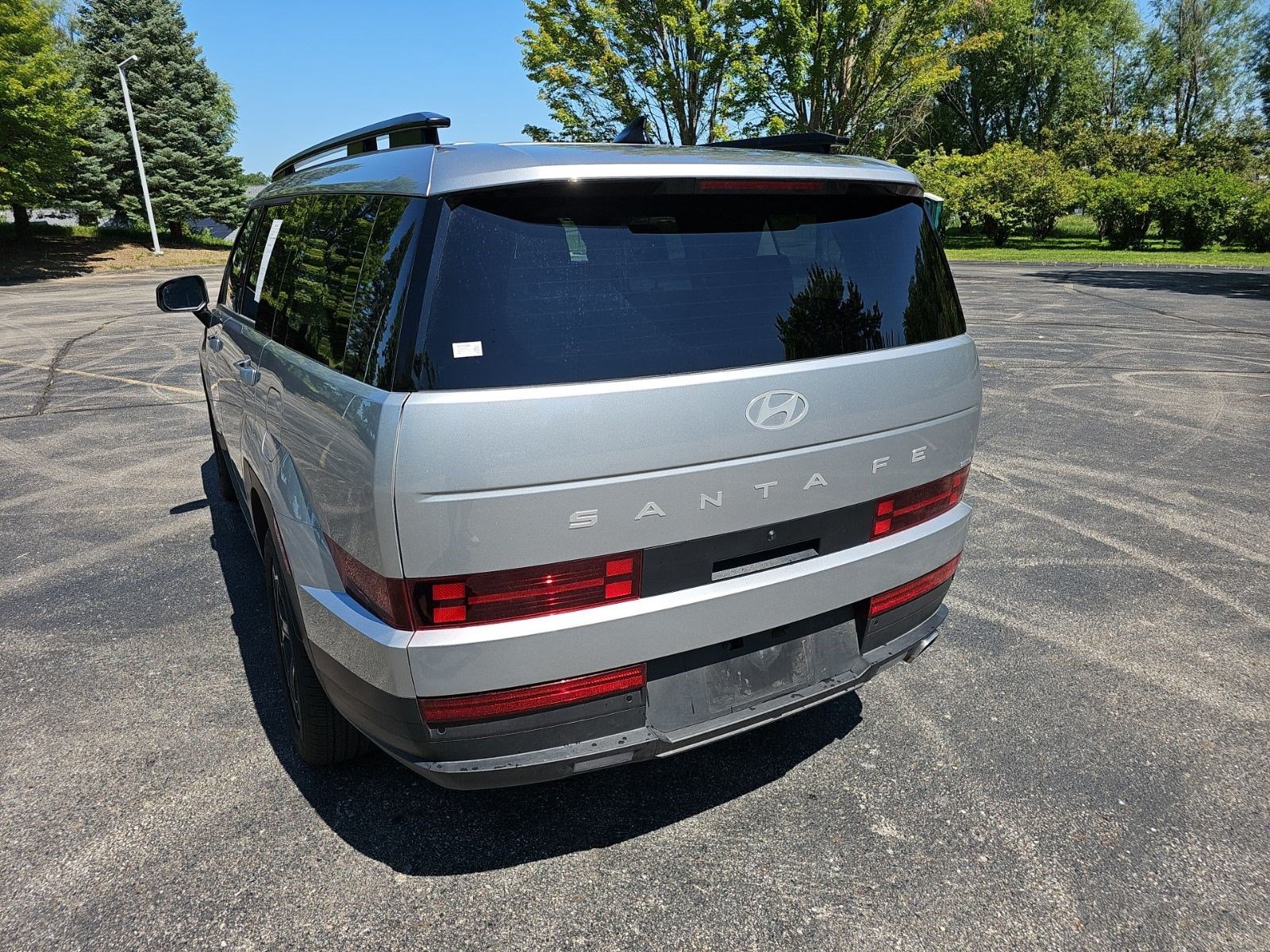Used 2026 Hyundai Santa Fe SEL AWD/4WD image 3