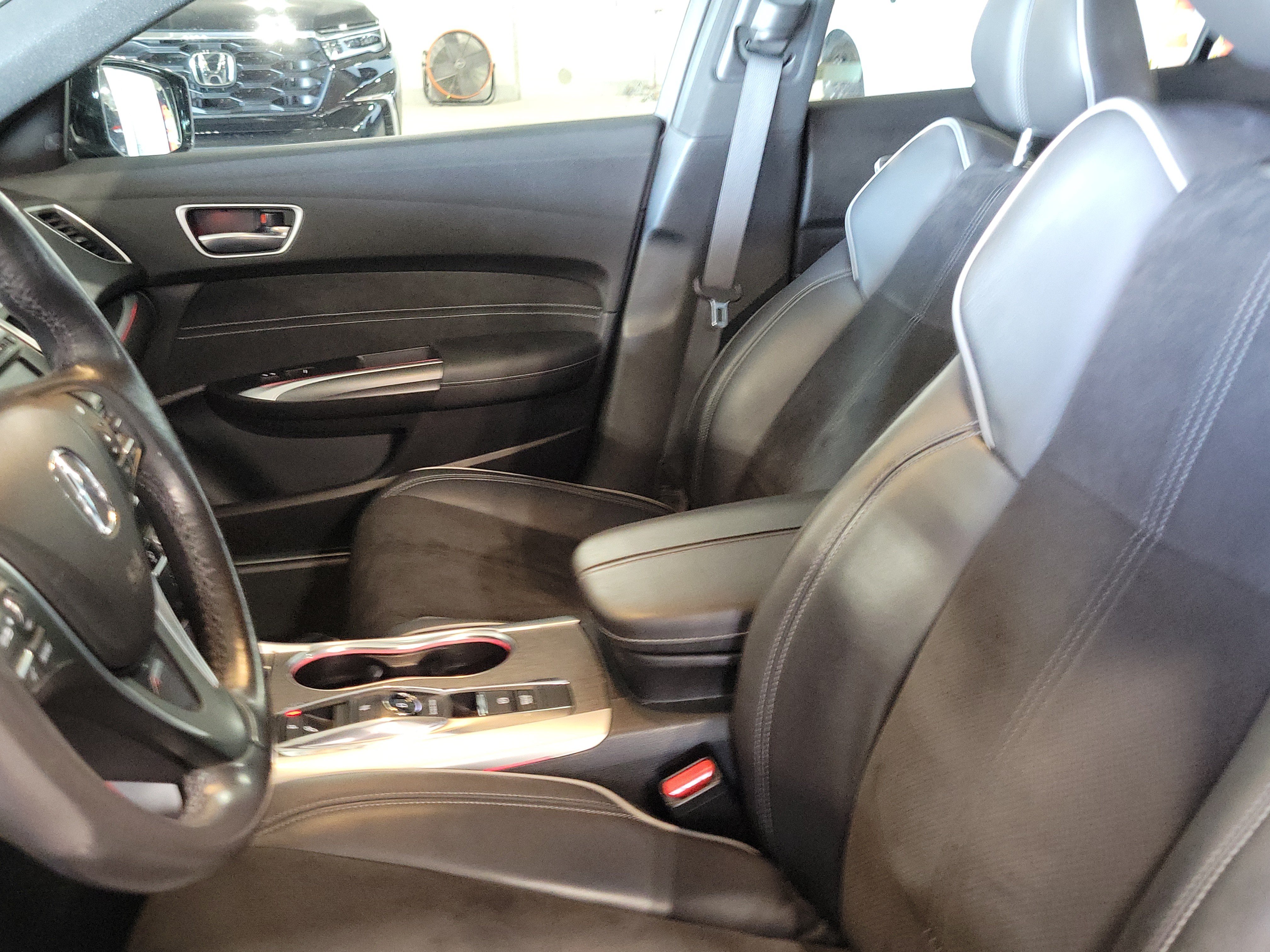 Used 2018 Acura TLX w/ Technology & A-SPEC Package FWD image 24