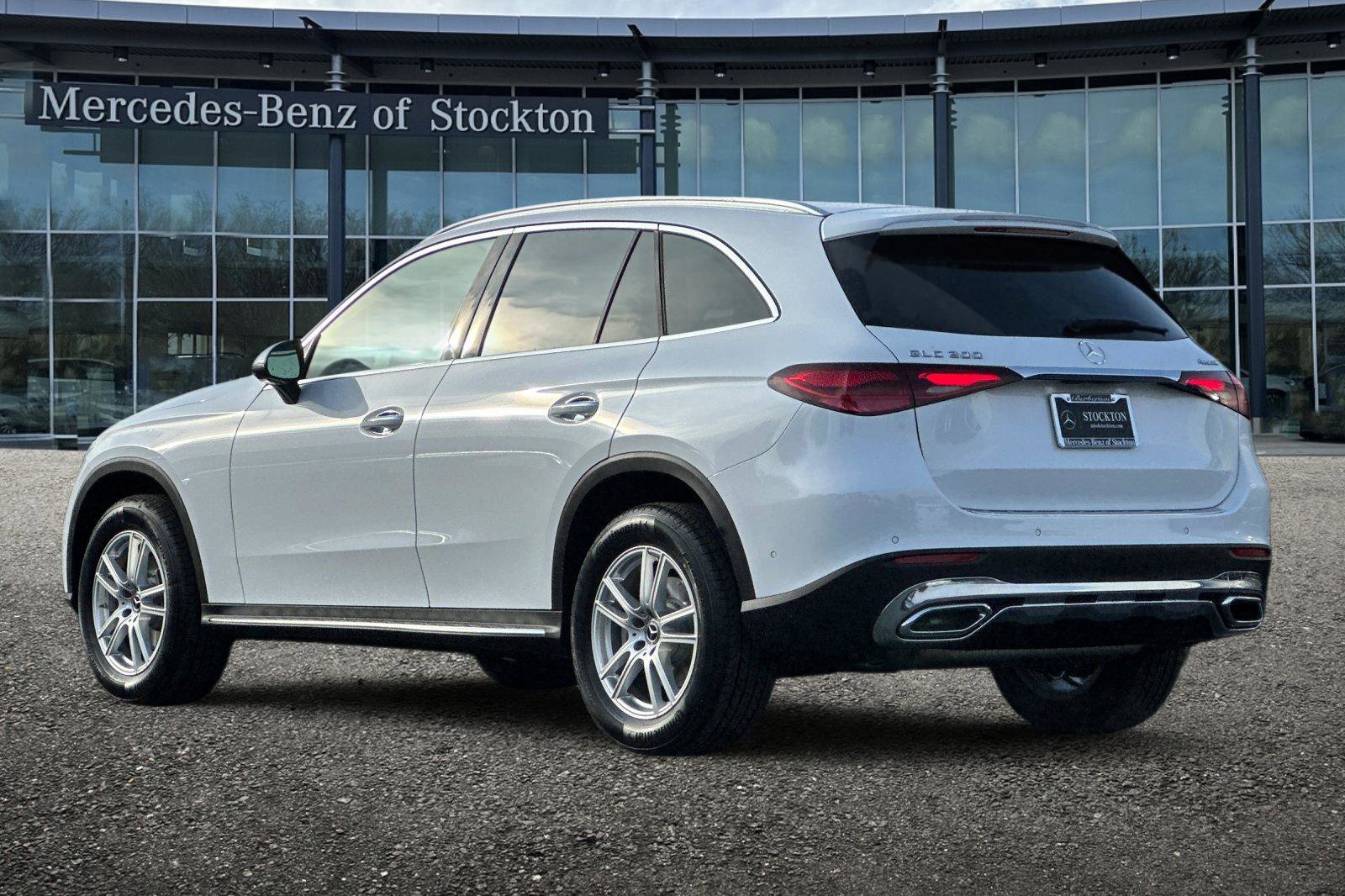 New 2026 Mercedes-Benz GLC 300 4MATIC image 6
