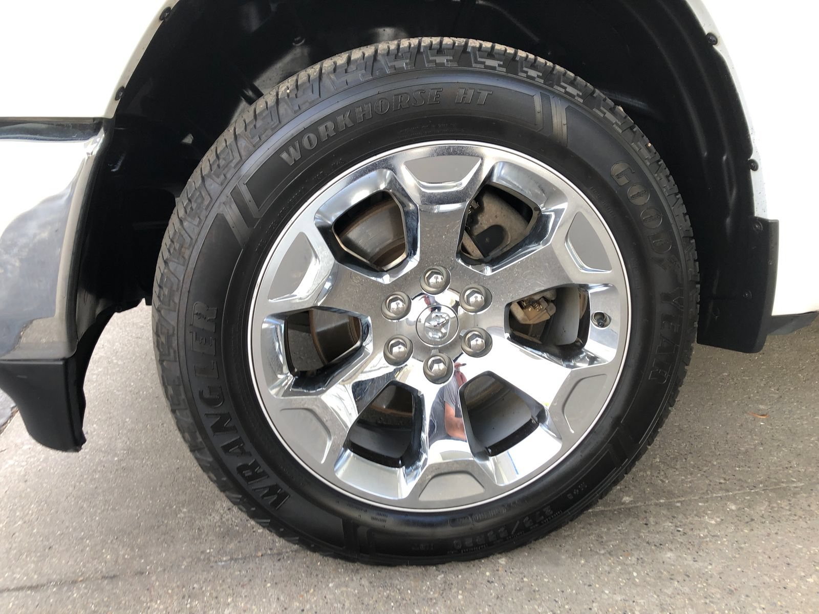Used 2019 RAM 1500 Big Horn AWD/4WD image 4