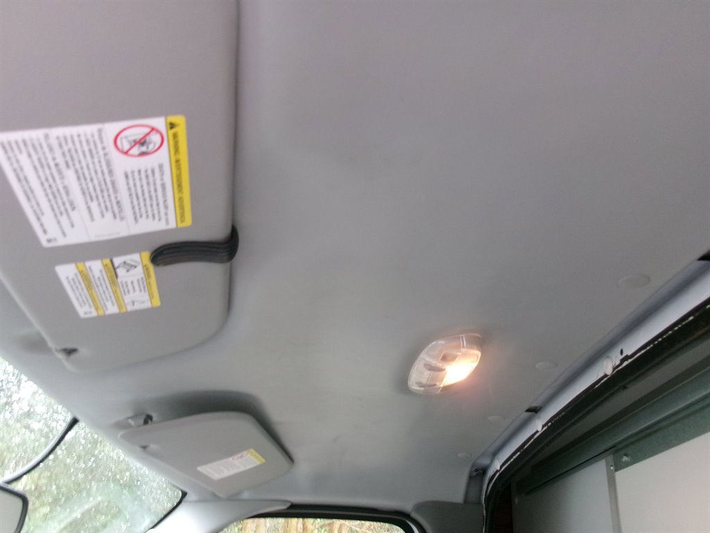 Used 2017 Ford E-350 and Econoline 350 Super Duty RWD image 33