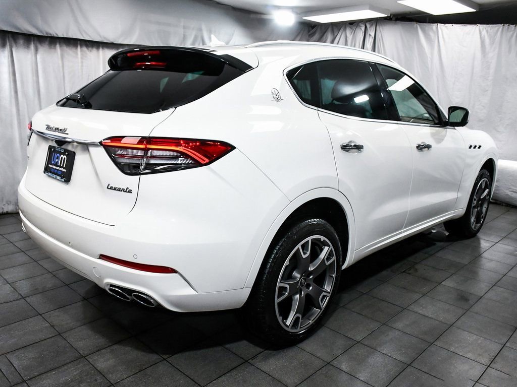 Used 2021 Maserati Levante image 6
