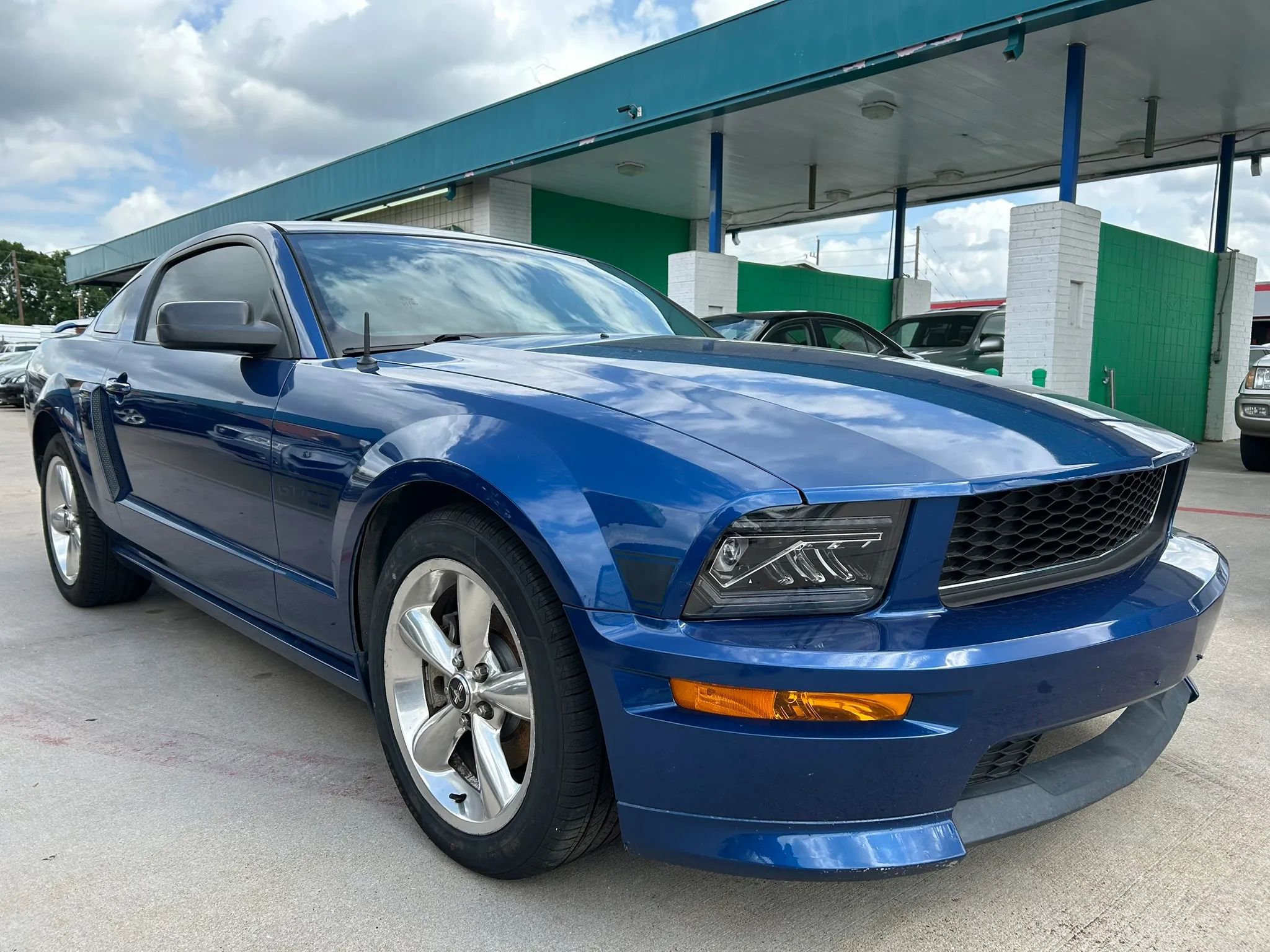 Used 2009 Ford Mustang GT Premium RWD image 7
