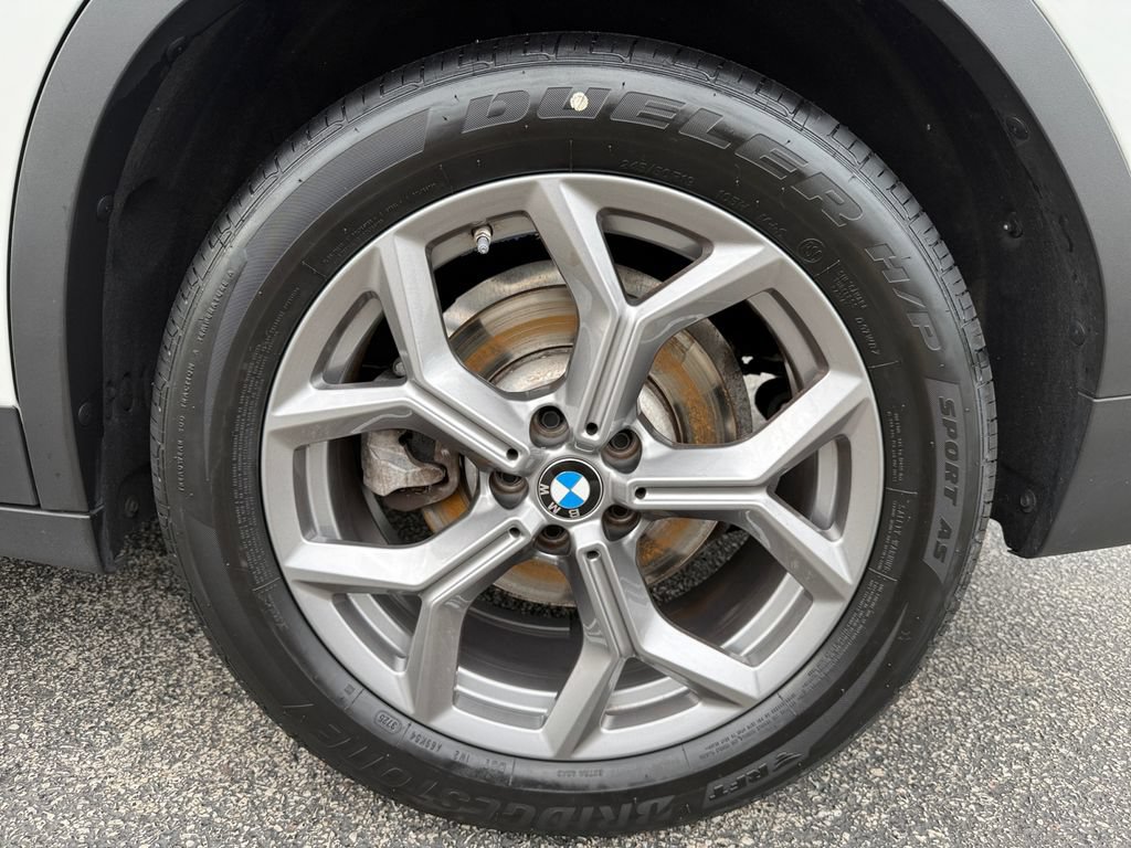 Certified 2024 BMW X3 xDrive30i w/ Premium Package AWD/4WD image 16