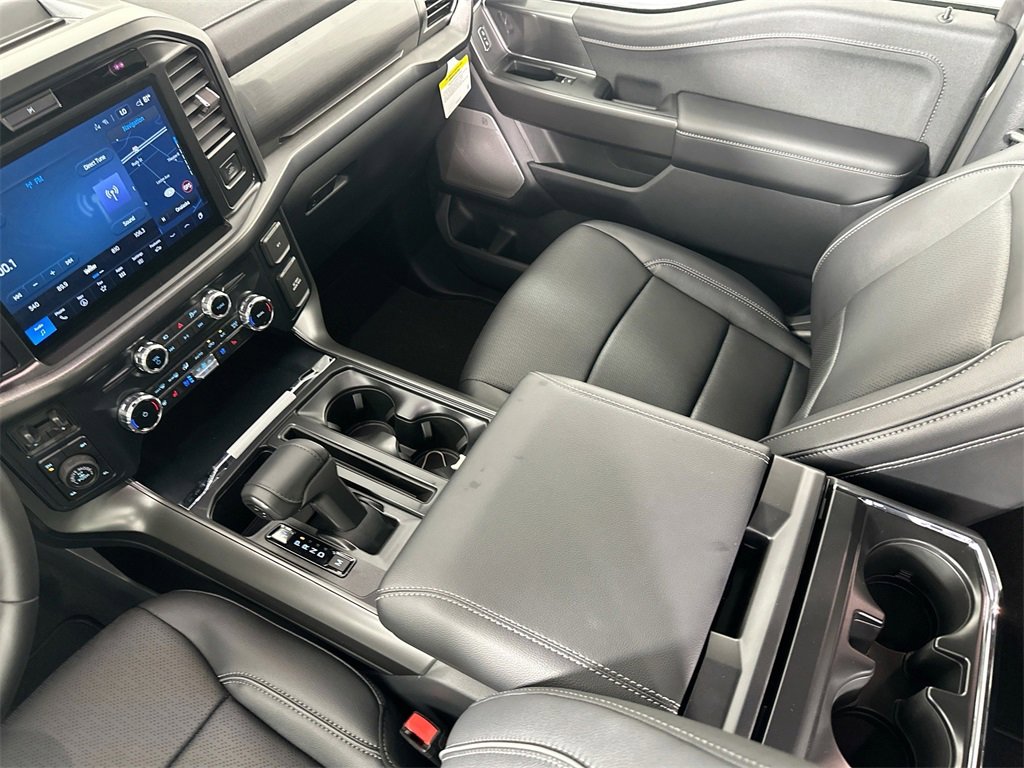 New 2025 Ford F150 Lariat image 25