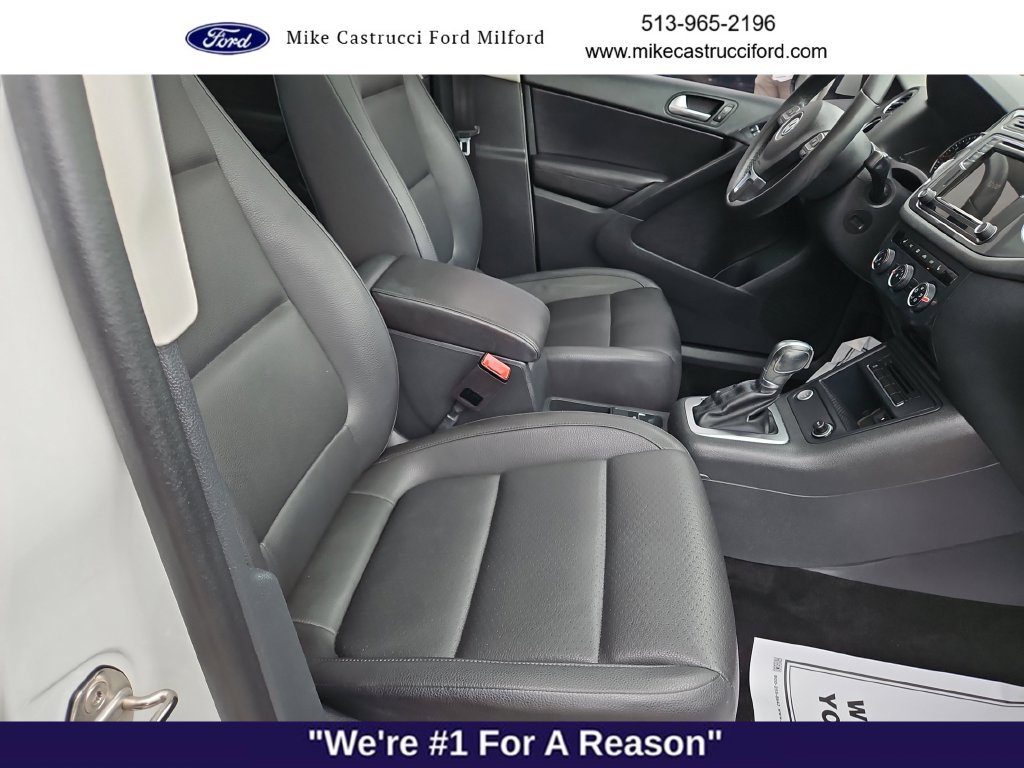 Used 2017 Volkswagen Tiguan Wolfsburg Edition AWD/4WD image 29