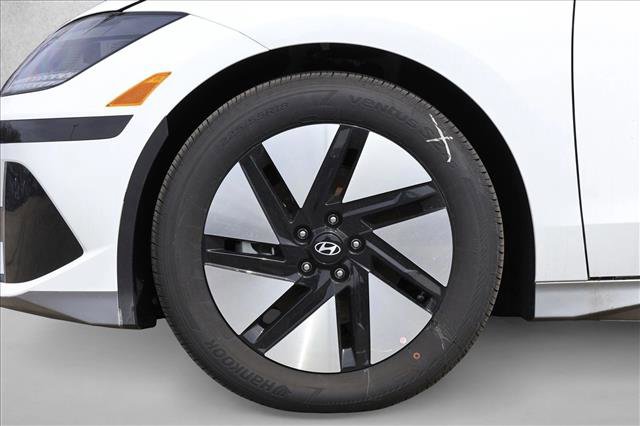 New 2025 Hyundai Ioniq 6 SE image 9