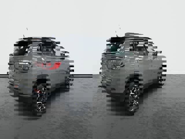 Used 2021 Jeep Compass Trailhawk w/ Sun and Sound Group image 4