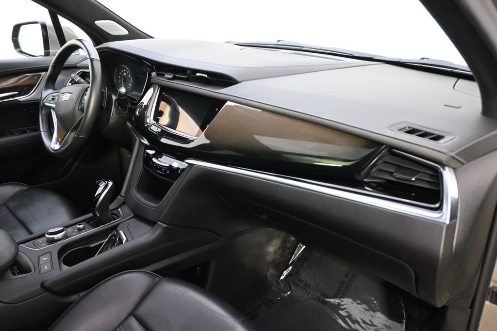 Used 2022 Cadillac XT6 Premium Luxury w/ Platinum Package AWD/4WD image 15