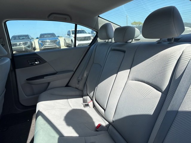Used 2016 Honda Accord LX image 11