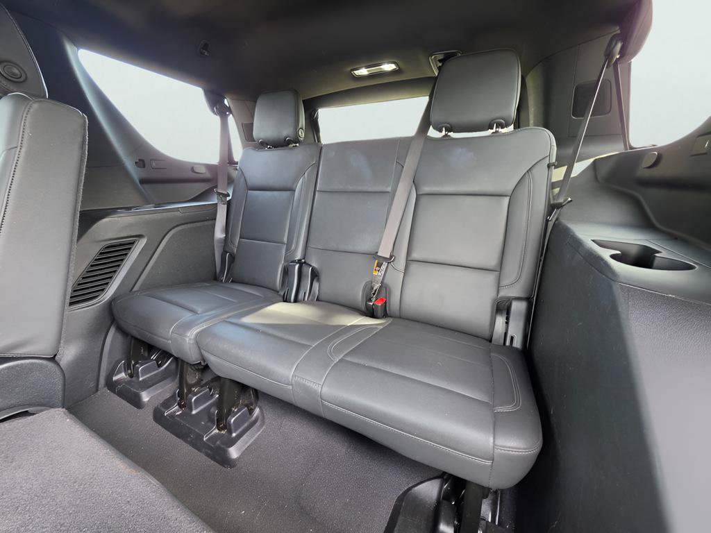 Used 2025 Chevrolet Tahoe LT AWD/4WD image 18