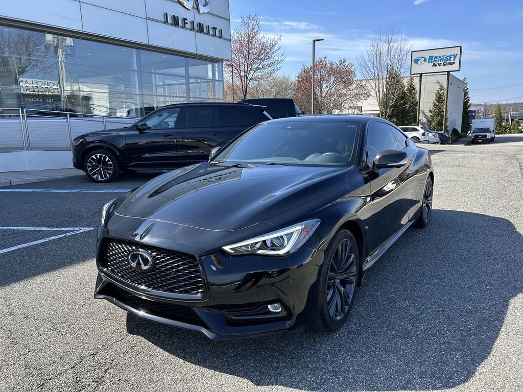 Certified 2022 INFINITI Q60 3.0t Luxe w/ Essential Package image 4