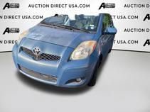 Used 2011 Toyota Yaris 4-Door Hatchback image 23