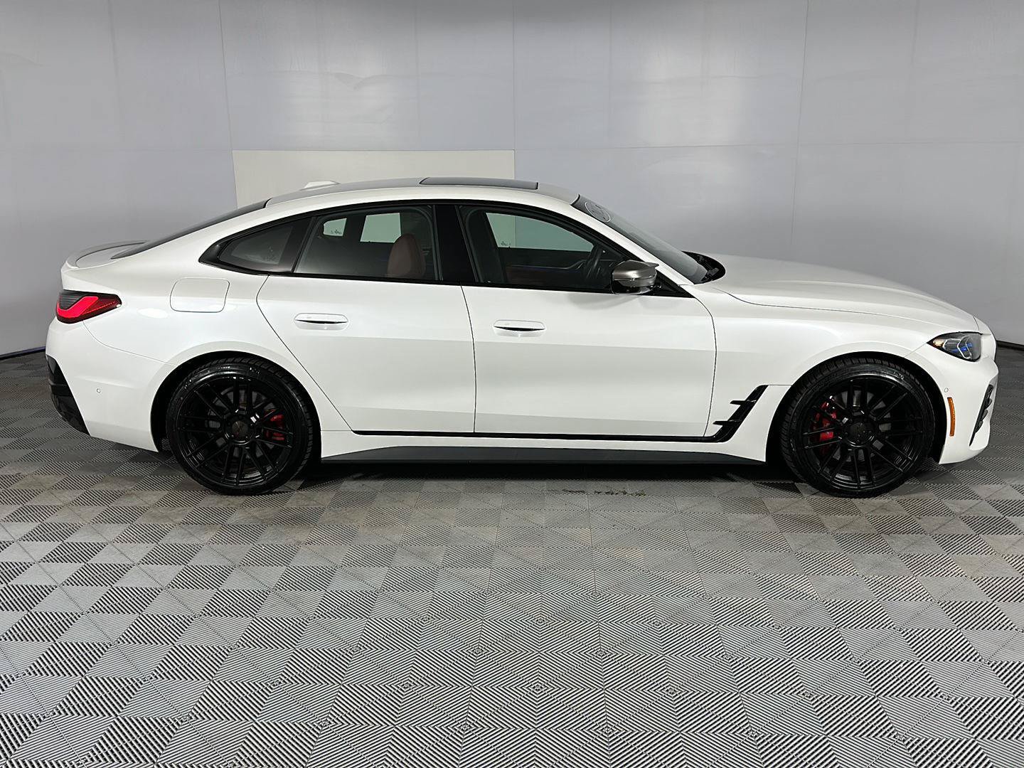 Used 2022 BMW M440i xDrive Gran Coupe w/ Premium Package AWD/4WD image 29