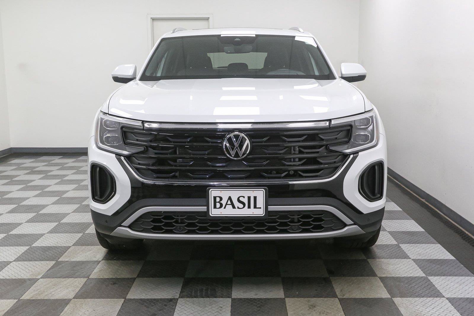 New 2026 Volkswagen Atlas Cross Sport SEL AWD/4WD image 3