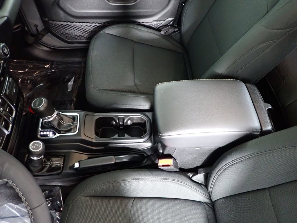Used 2023 Jeep Gladiator Overland image 38