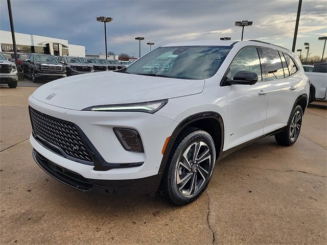 New 2025 Buick Enclave Sport Touring w/ Super Cruise Package image 8