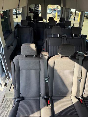 Used 2019 Ford Transit 350 XLT RWD image 25