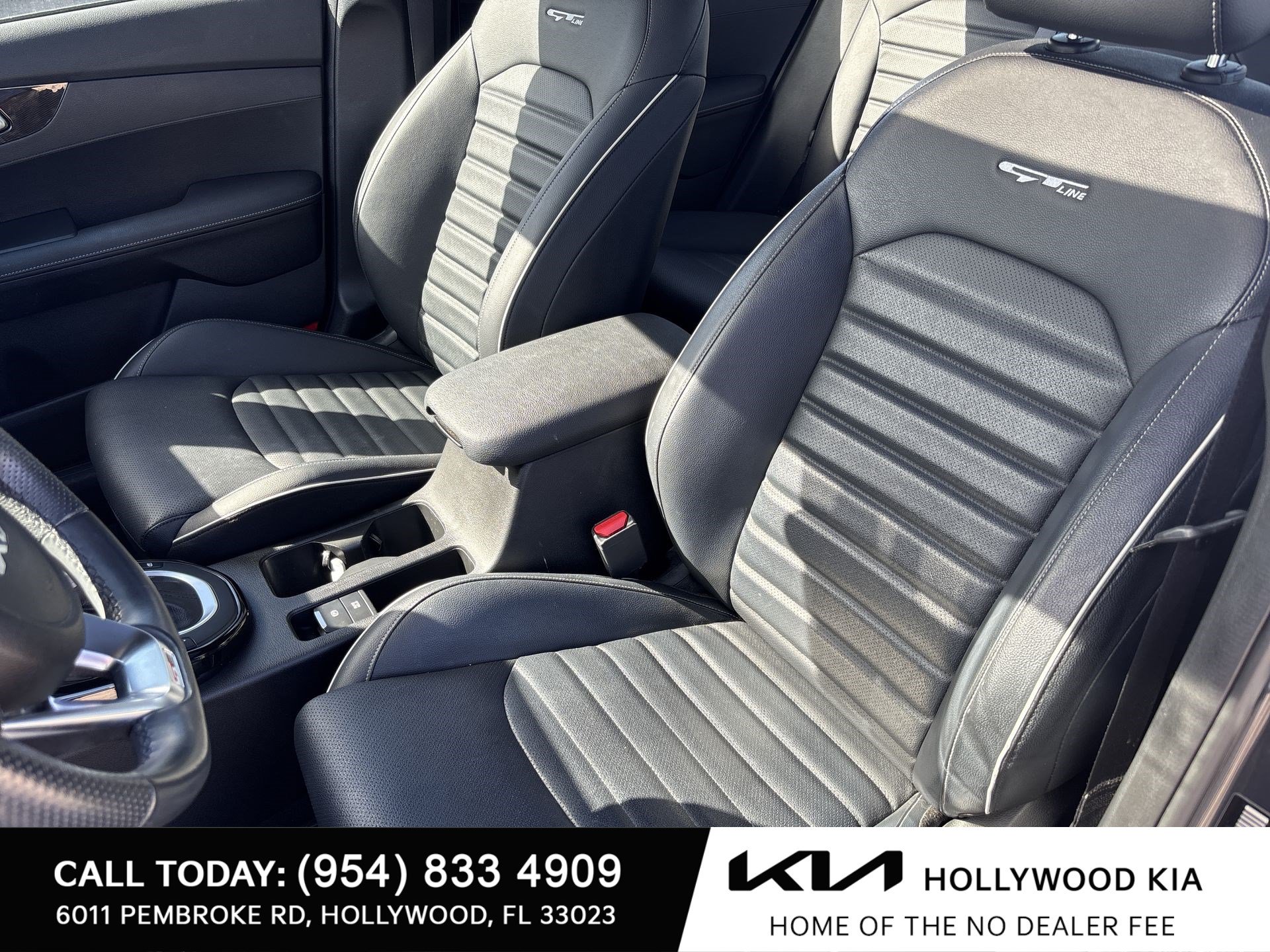Used 2023 Kia Forte GT-Line w/ GT-Line Premium Package FWD image 13