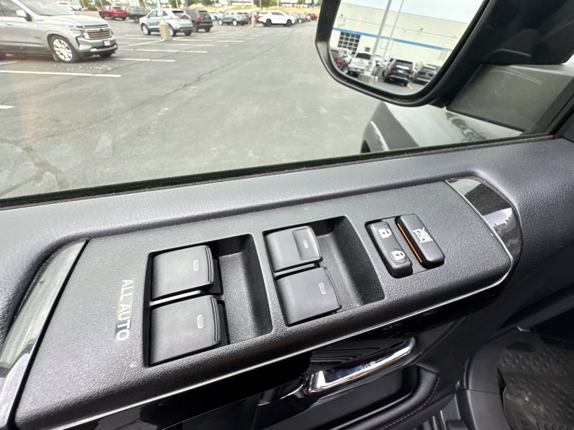Used 2024 Toyota 4Runner TRD Off-Road Premium AWD/4WD image 13