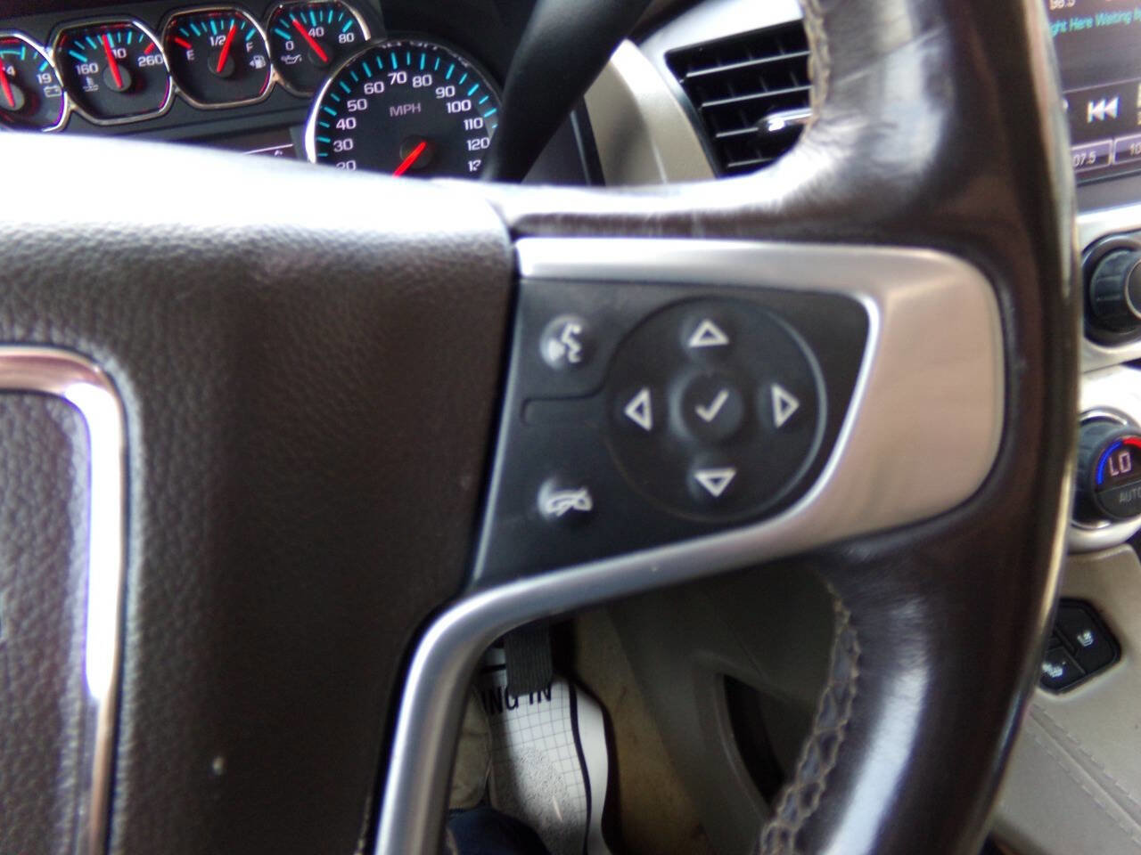 Used 2018 GMC Yukon XL SLT w/ Open Road Package image 56