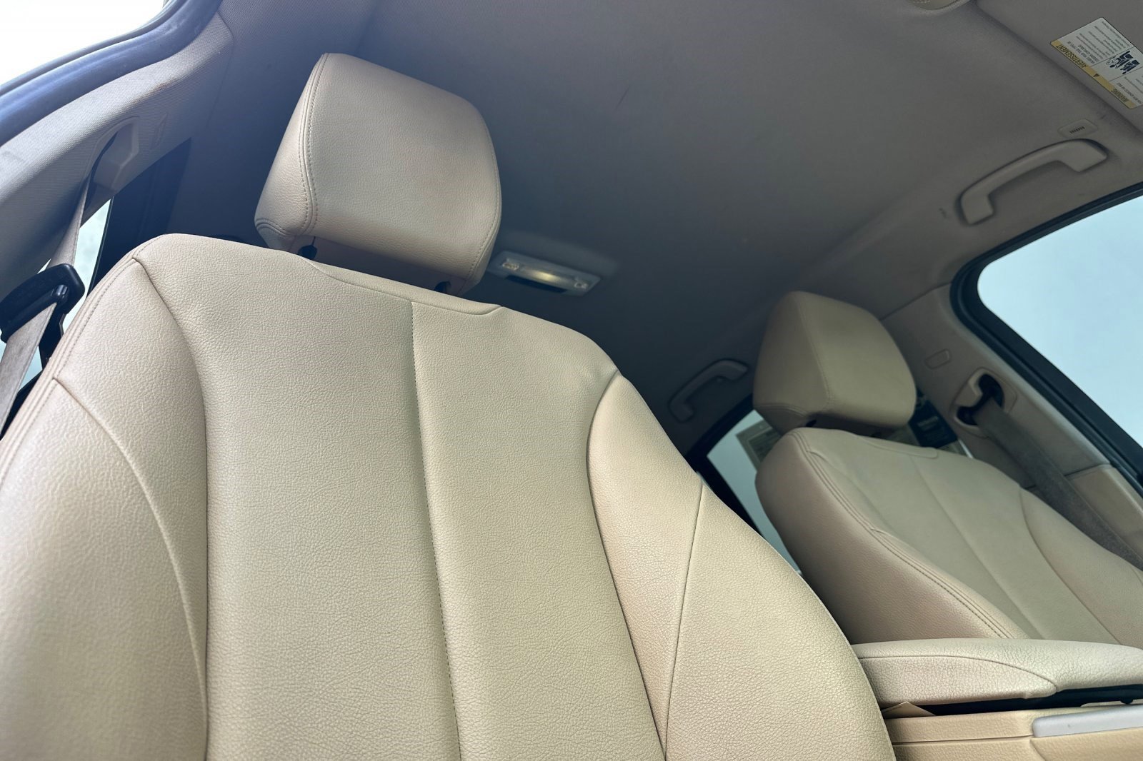 Used 2014 BMW 320i Sedan image 20