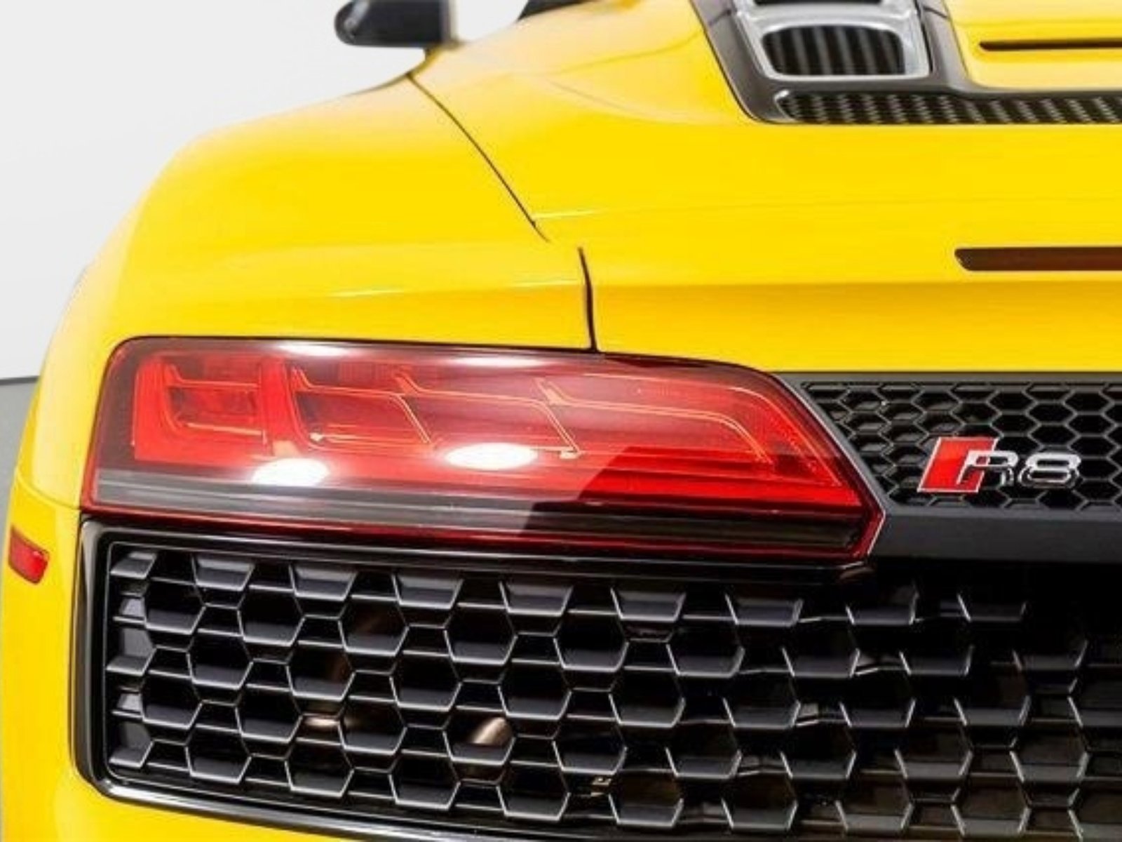 Used 2023 Audi R8 V10 performance image 17