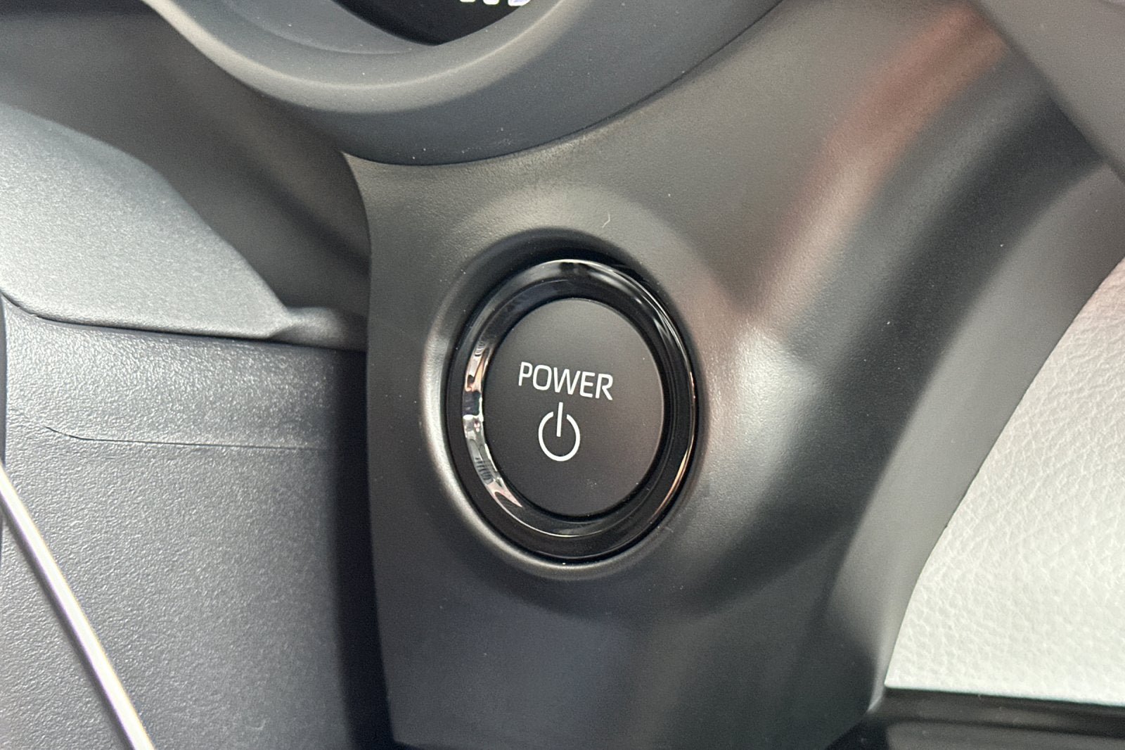 New 2026 Toyota Sienna LE FWD image 24