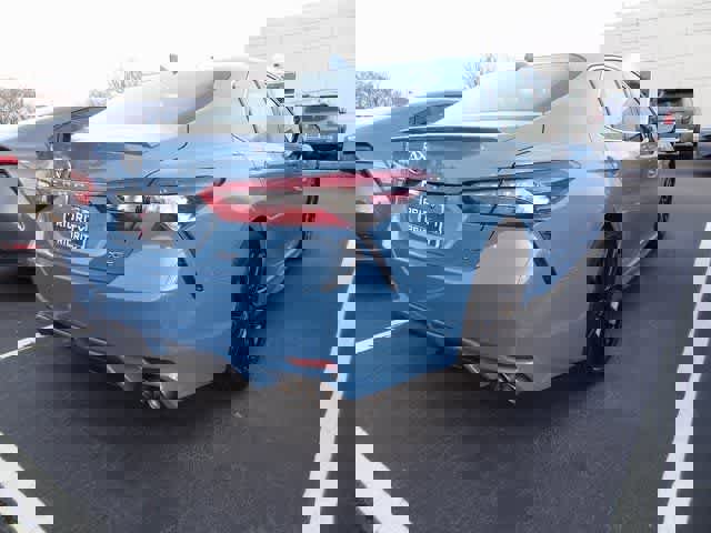 Used 2023 Toyota Camry XSE image 6