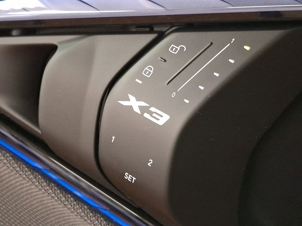 Used 2025 BMW X3 M50 w/ Premium Package image 23