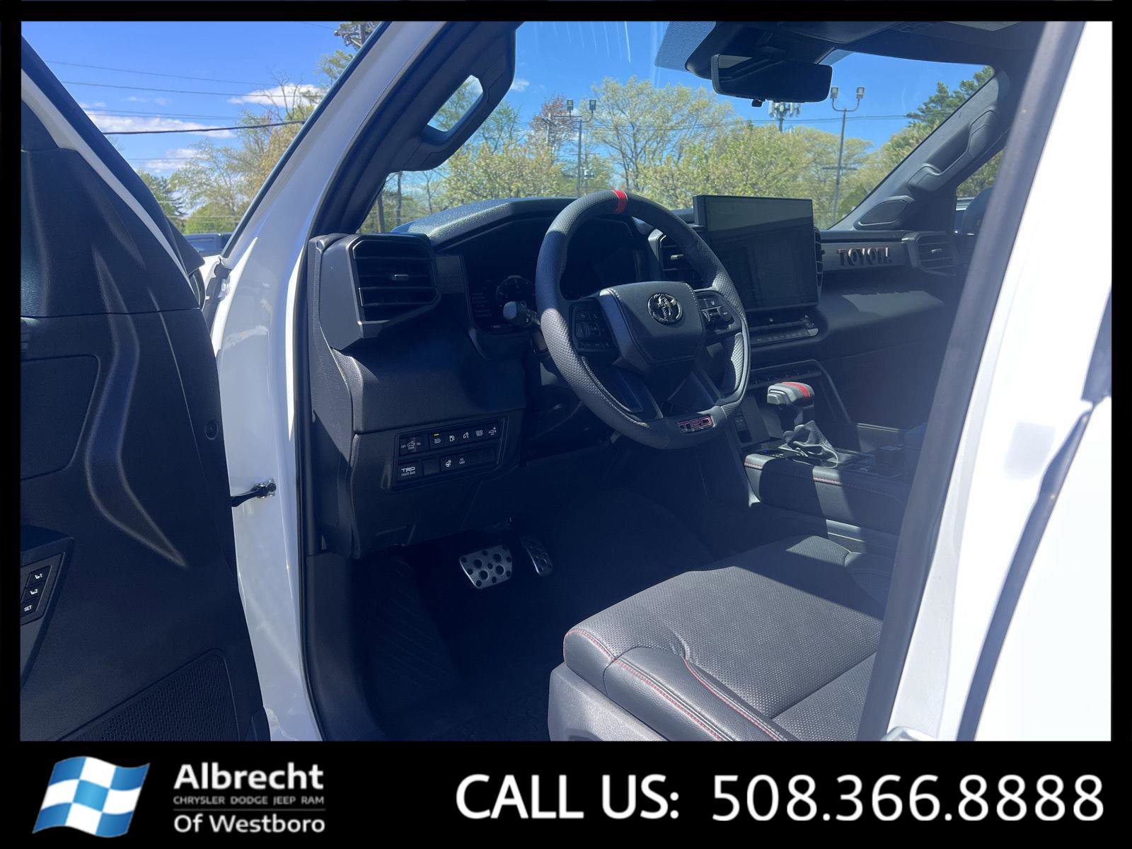 Used 2025 Toyota Tundra TRD Pro AWD/4WD image 9