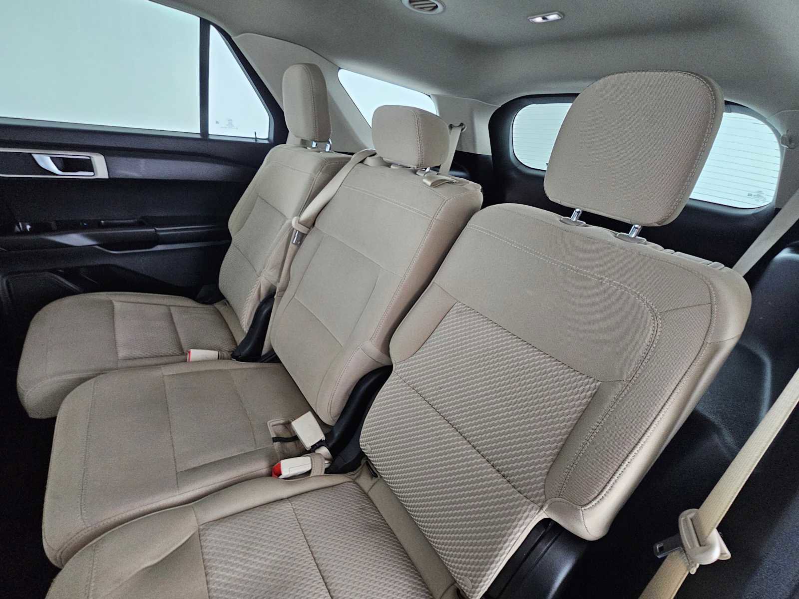 Used 2022 Ford Explorer 2WD image 19