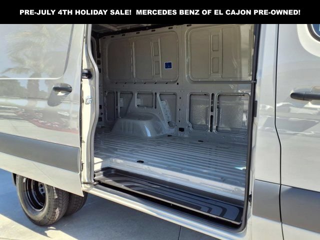 New 2025 Mercedes-Benz Sprinter 3500 image 25
