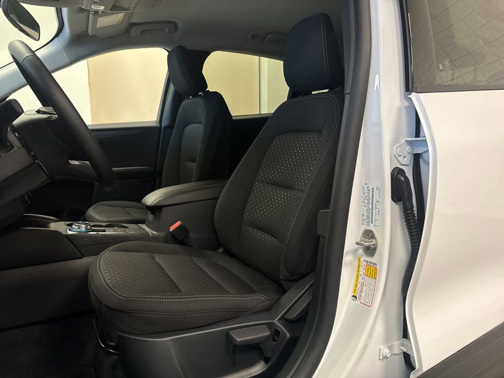 New 2026 Ford Escape Active w/ Cold Weather Package image 3