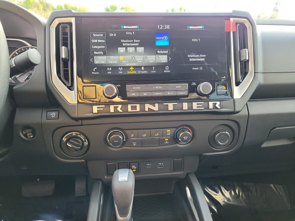 New 2026 Nissan Frontier SV w/ Tow Package AWD/4WD image 9