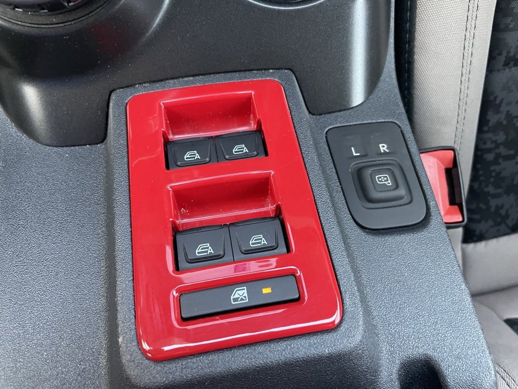 Used 2022 Ford Bronco Wildtrak image 16