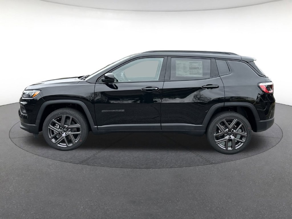 New 2026 Jeep Compass Latitude AWD/4WD image 2
