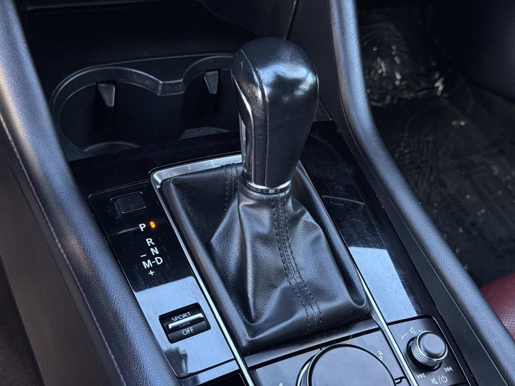 Used 2023 MAZDA MAZDA3 s image 15